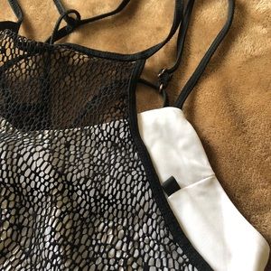 Zobha White Mesh Sports Bra